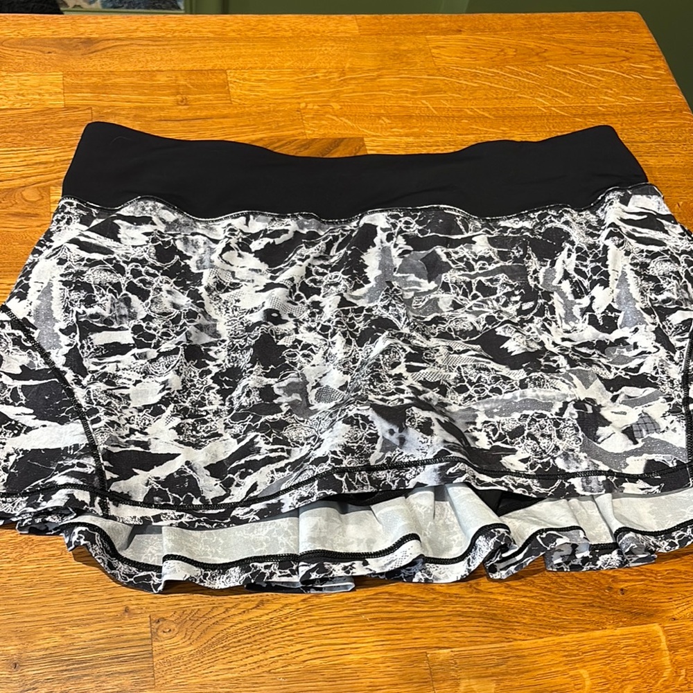 Black and White Patterned Women's Skirt